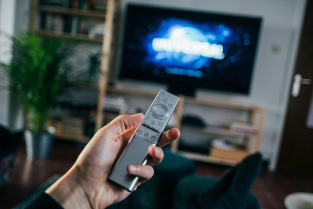 IPTV Free Trial vs Paid Subscription: What Is the Difference?